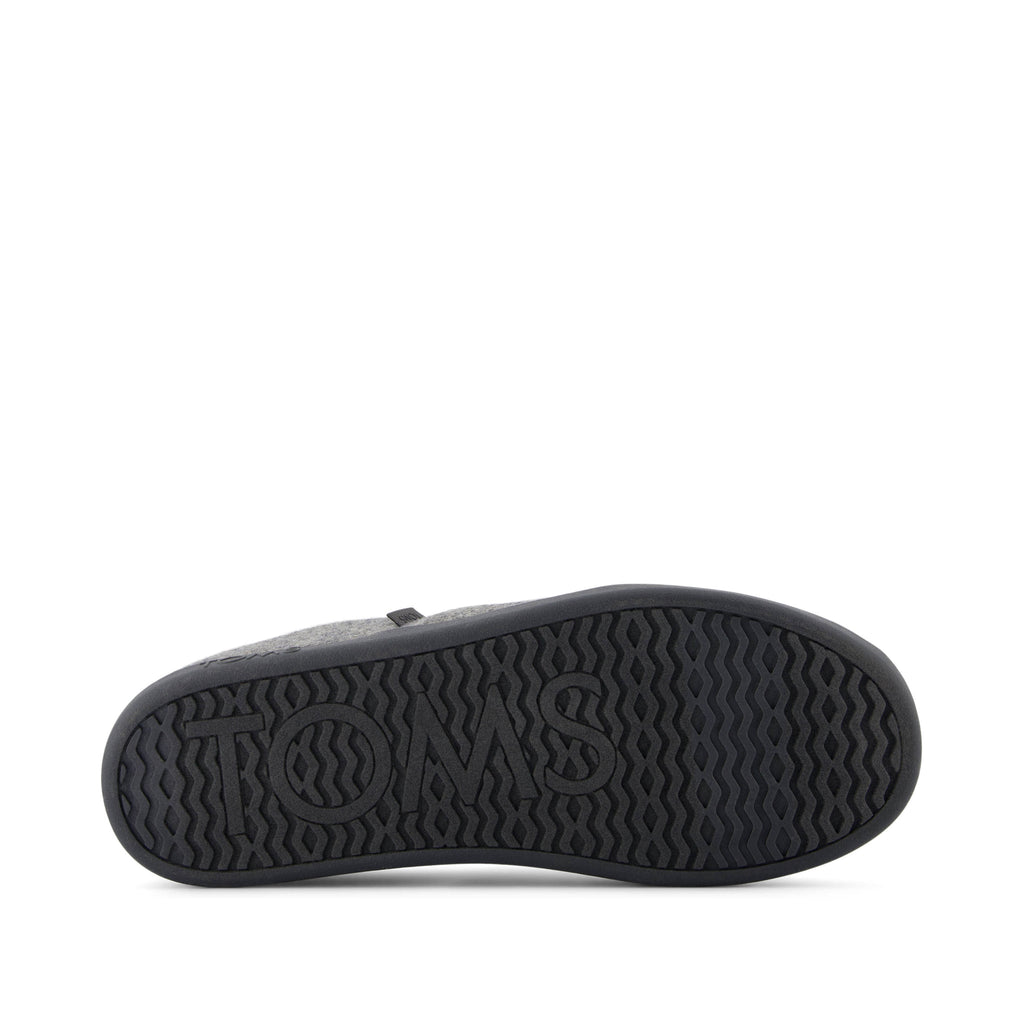 Camden Convertible Slipper - Ultimate Grey Cozy Twill Bottom Sole View