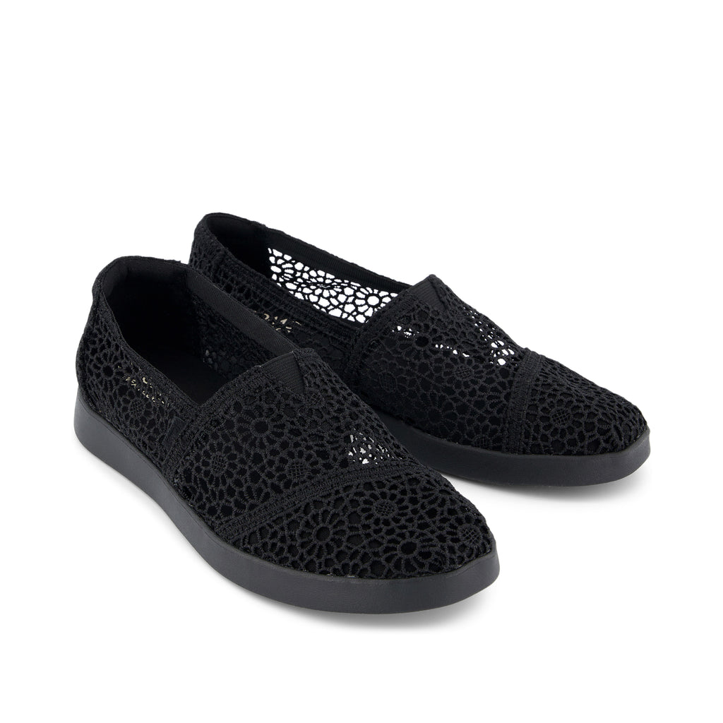 Alpargata Plus Black Moroccan Crochet Front View
