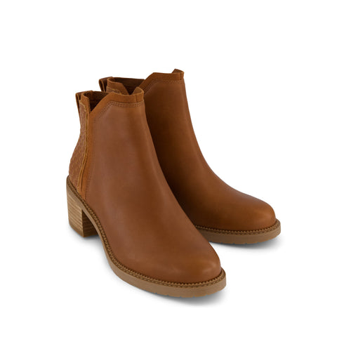 Hailey Boot - Amber Brown Leather with Woven Basket PU Front View