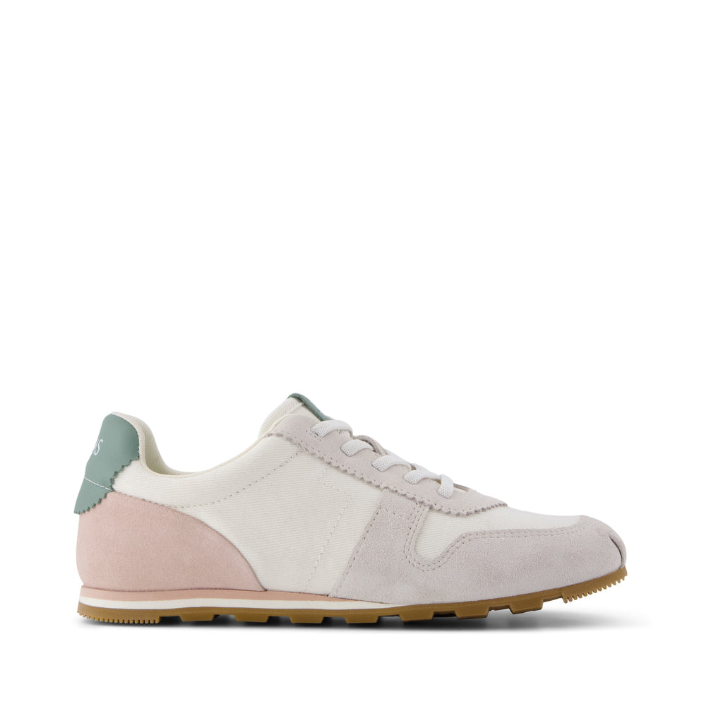 TRVL Lite Palisade Sneaker - Water Repellent Egret Vintage Twill Side View