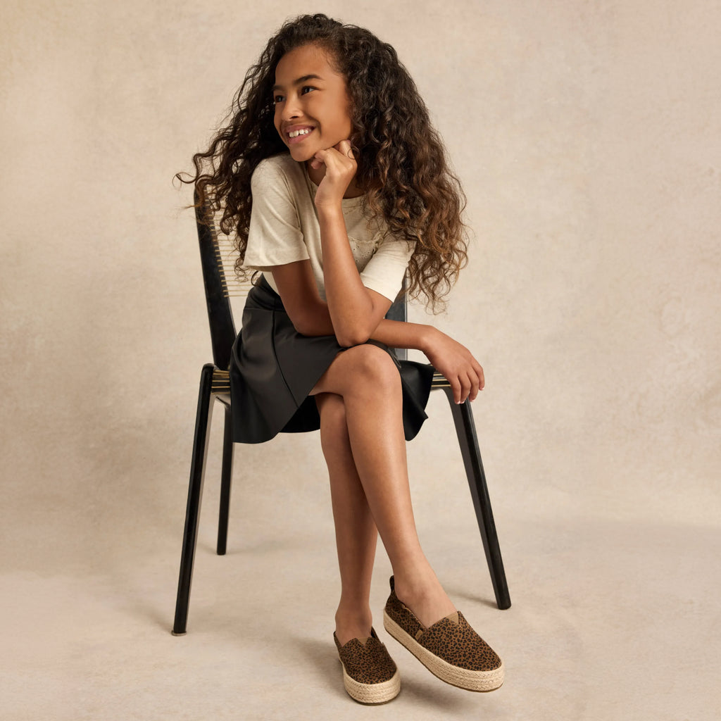 Valencia Plateau-Espadrille - Toffee-Braun-Mikro-Leopard für Kinder.