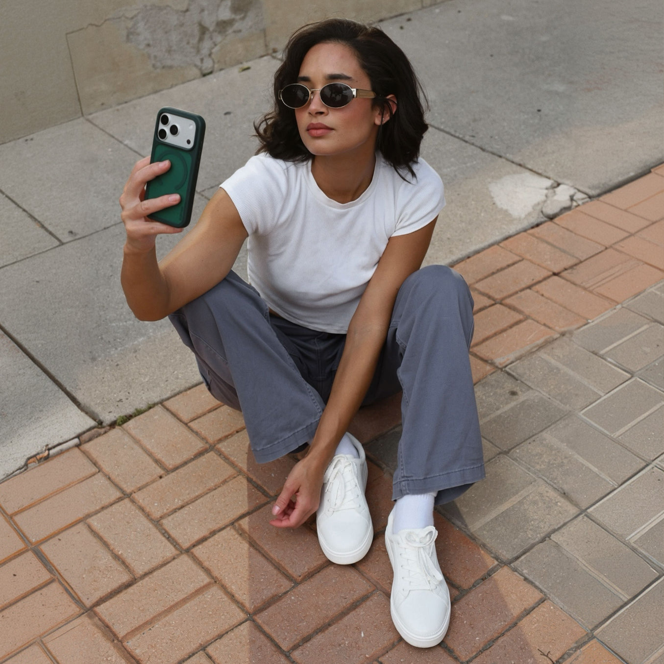 Izzy Sneaker - Weißes PU