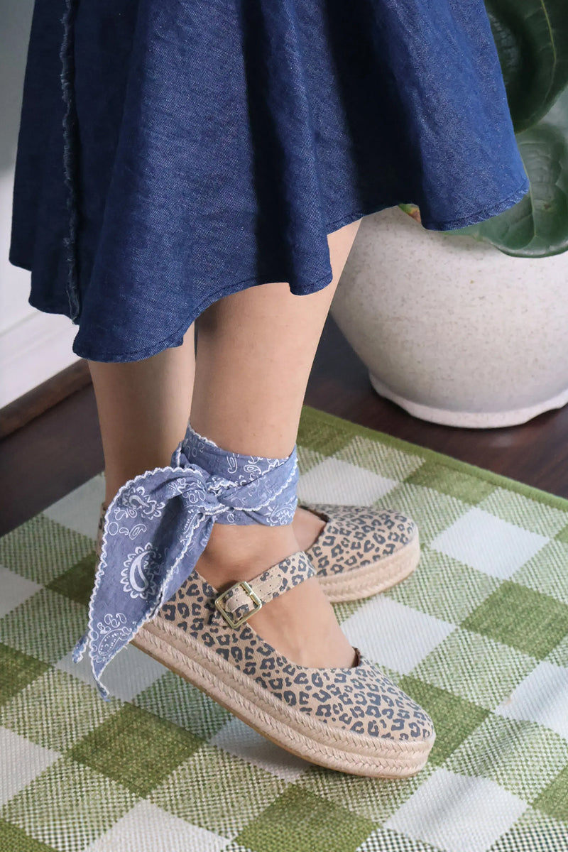 Espadrilles Carolina Mary Jane en imprimé léopard beige