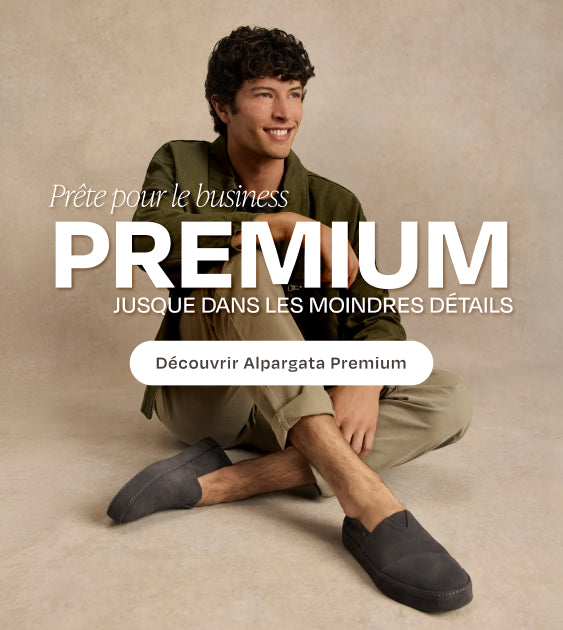 Alpargata Premium en daim Gris foncé Résistant à l'eau sur mannequin