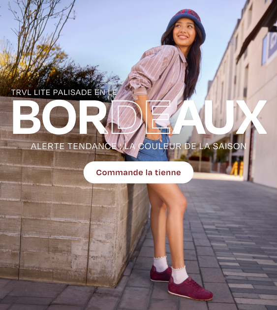 Basket Palisade en daim rouge bordeaux déperlant sur mannequin